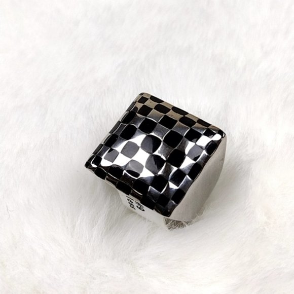 Unisex Checkered Stainless Steel Ring Hypoallergenic Statement Ring - Picture 10 of 12